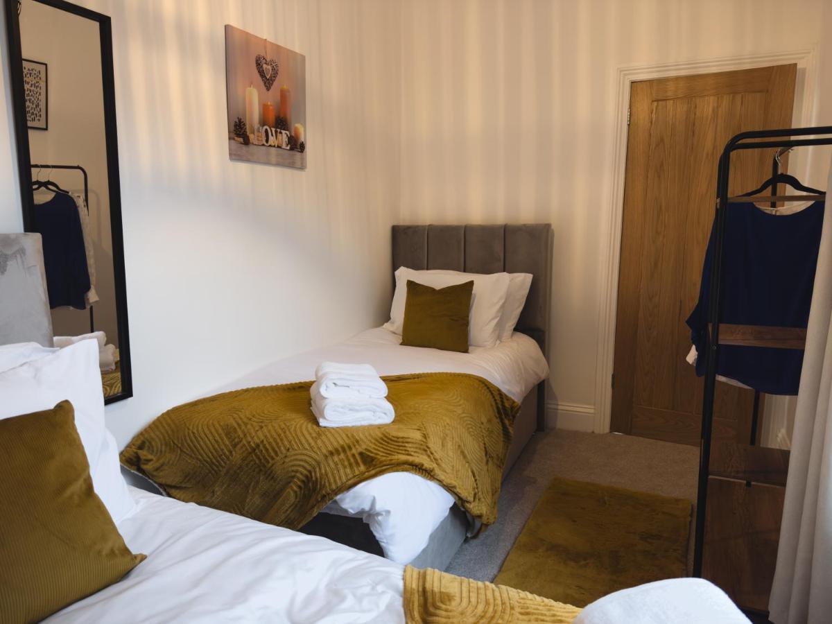 Station House Haworth Apartment Bagian luar foto